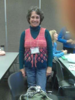 Judy peacock vest